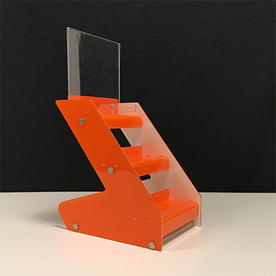 Espositore per farmacie Segreter color rosso
